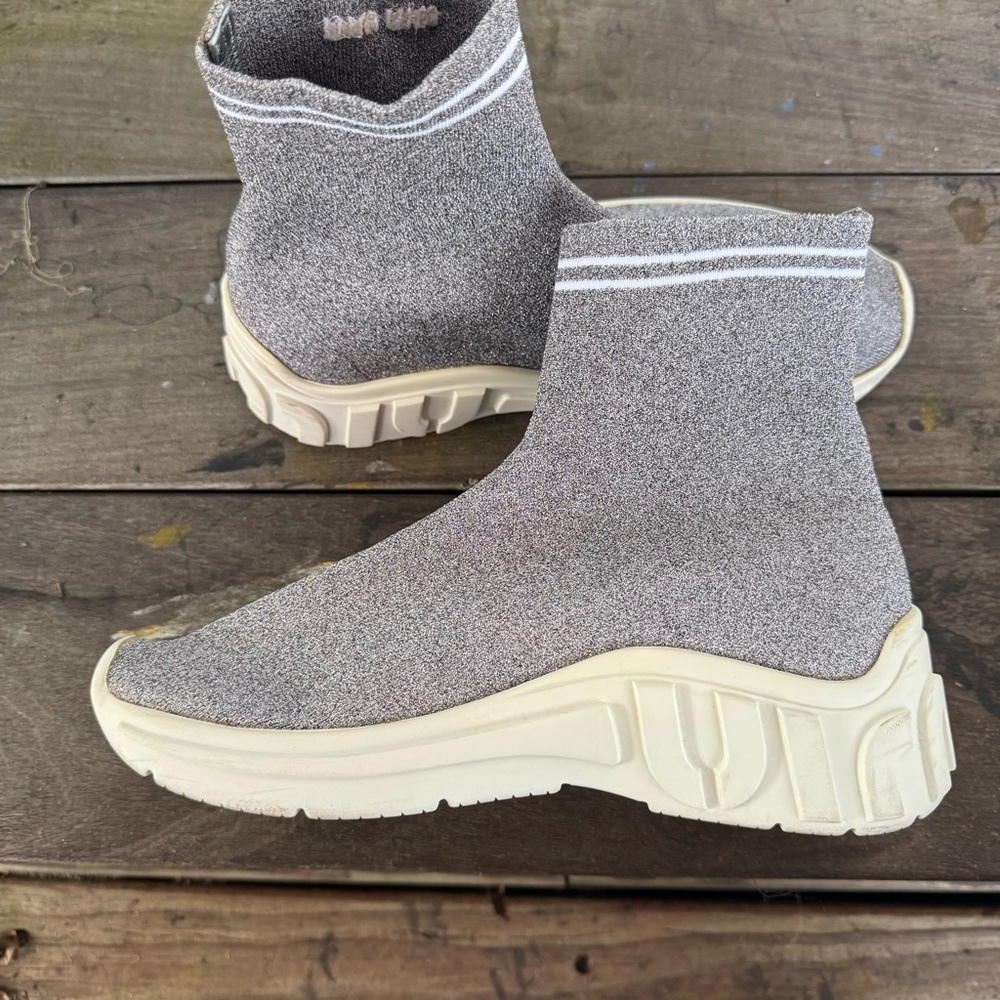 Miu Miu Textured Gray Boots - Picture 6 of 12